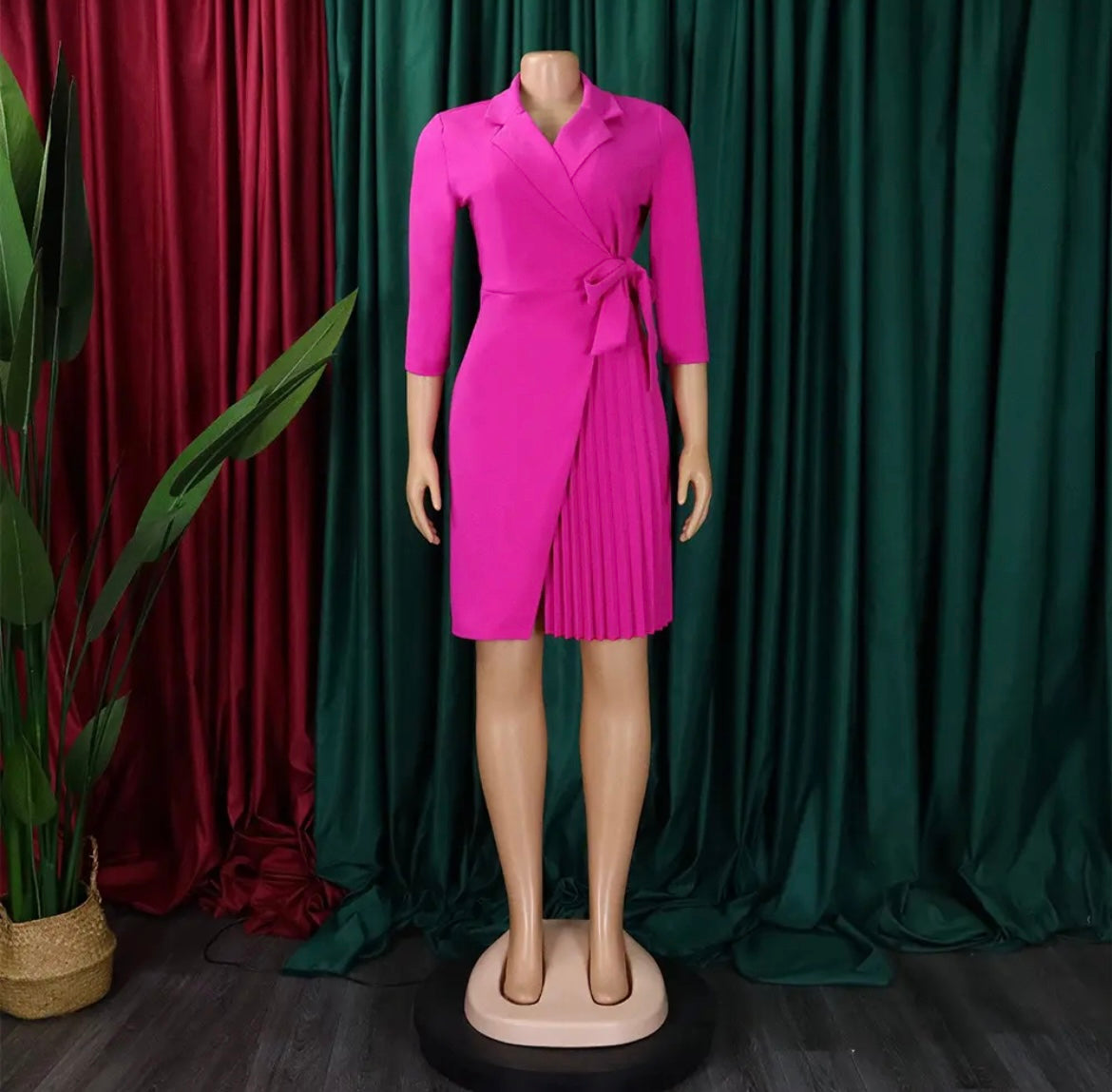 Elegant pink pleated A line dress