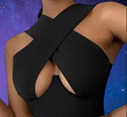 Criss cross underwire top