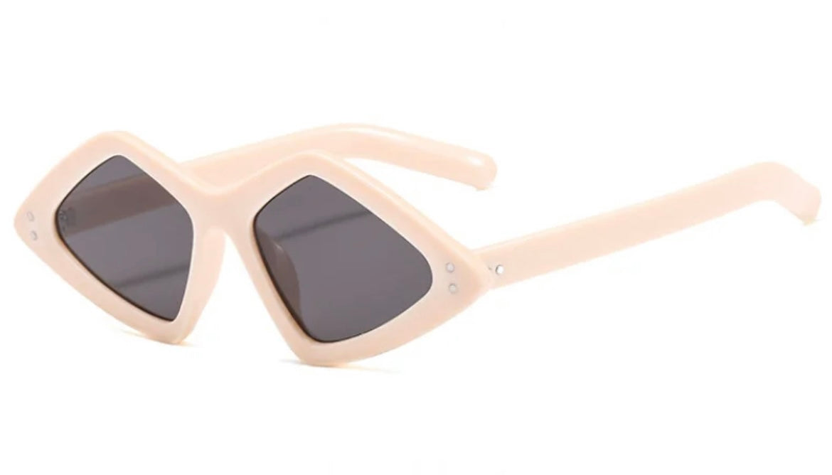 Polygonal sunglasses