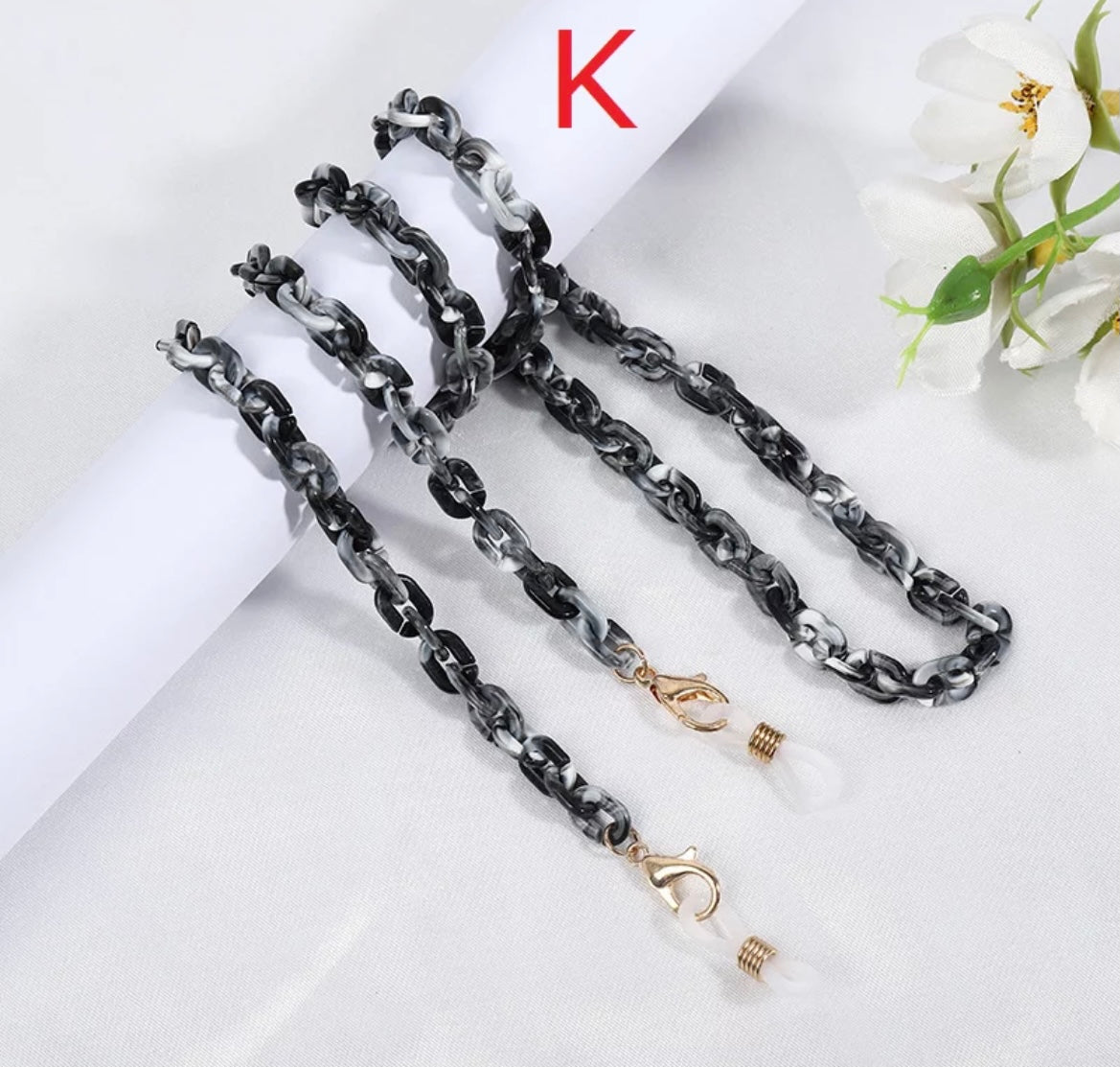Acrylic eyeglass/mask chain