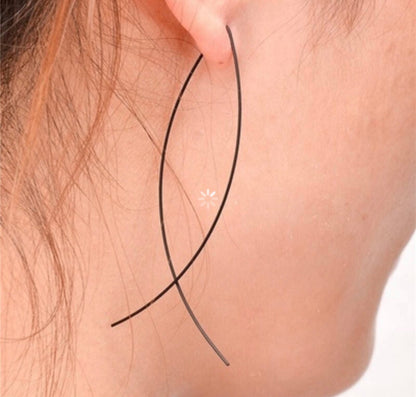 Simple yet trendy wire earrings